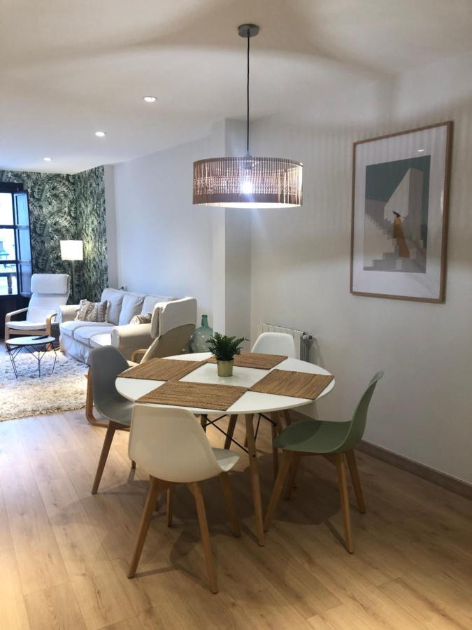 La Plaza De Llanes, Plaza Parres Sobrino, 6 Apartment Exterior photo